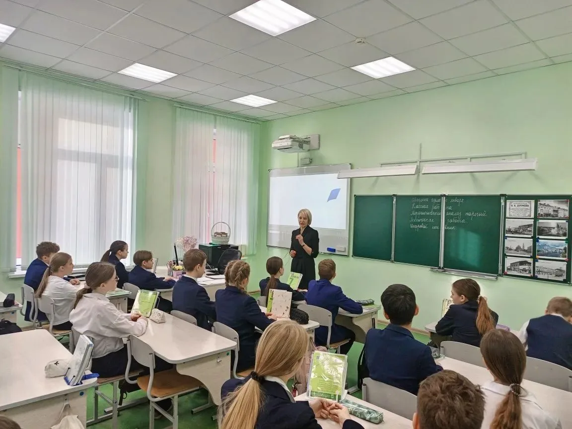 В лицее прошел городской семинар для учителей-словесников     27 января в Губернаторском лицее №100 