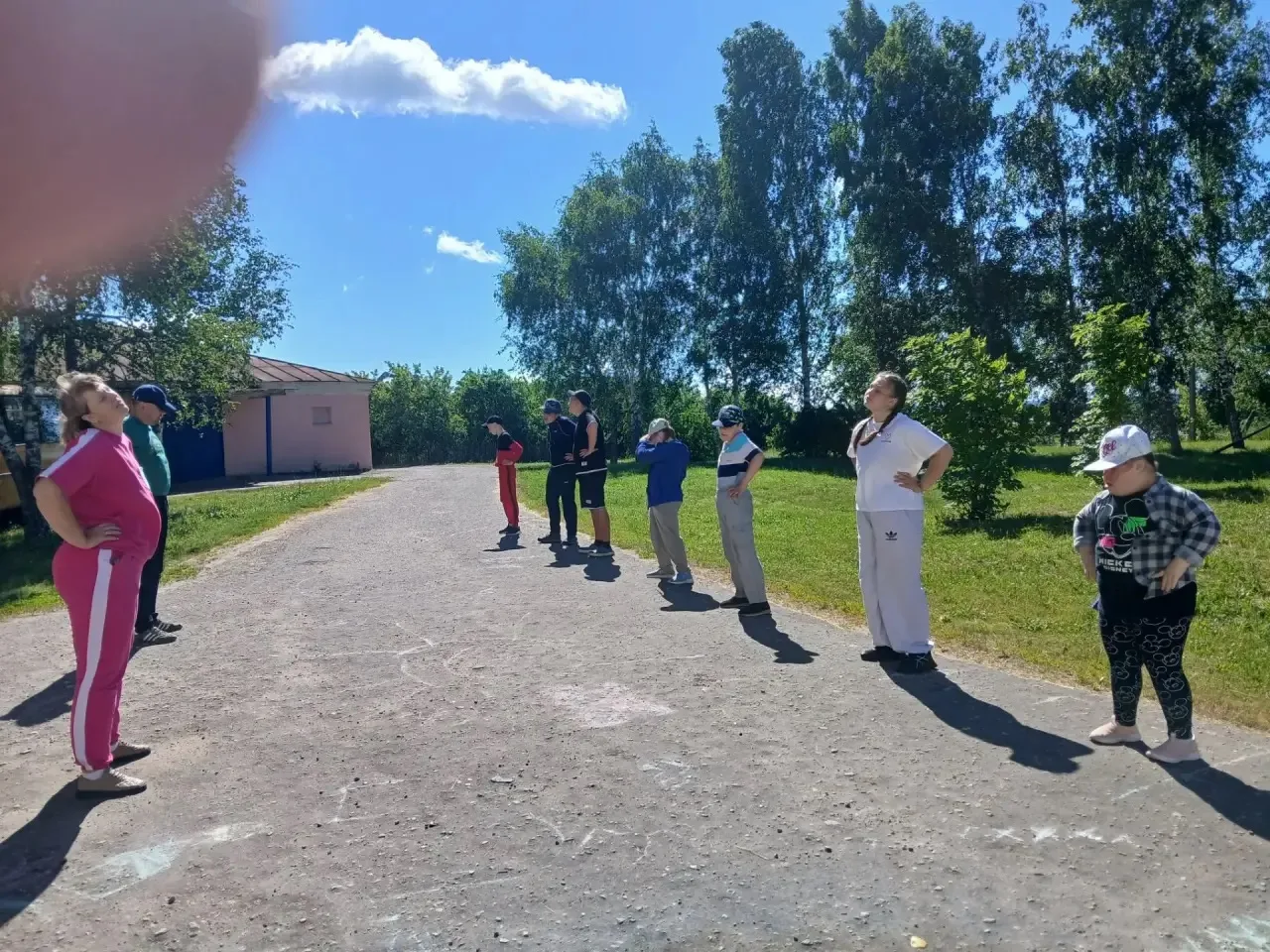 ☀️Зарядка в пришкольном лагере — залог бодрого и активного дня!