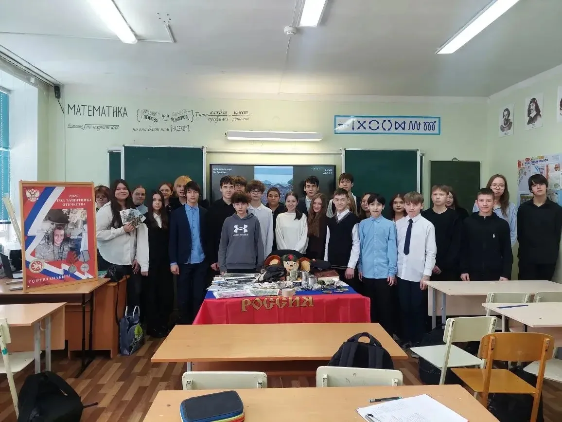 Ученики 8«А» класса приняли участие в важном и трогательном мастер-классе от волонтёрск...