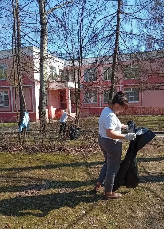 ✅Субботник - благоустройство территории По многолетней традиции в апреле месяце наше учреждение ЦРР 