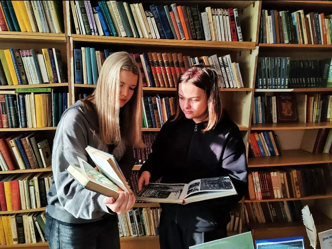 14 февраля - Международный день книгодарения, главная идея которого - показать, что по-прежнему «кни