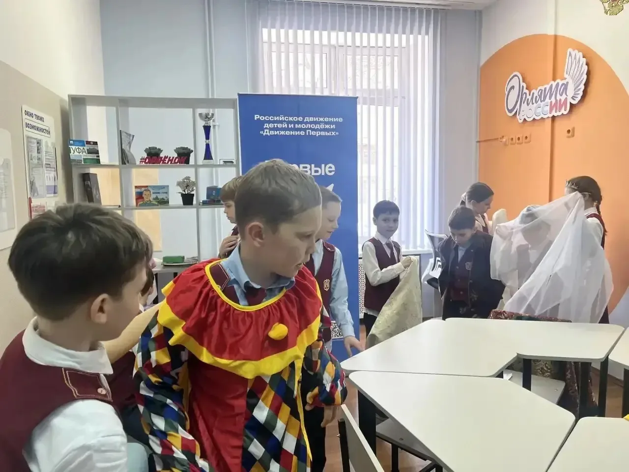 🎭 Как за пять минут оживают сказки? История одного театрального дня  27 марта, во Всемирный день теа