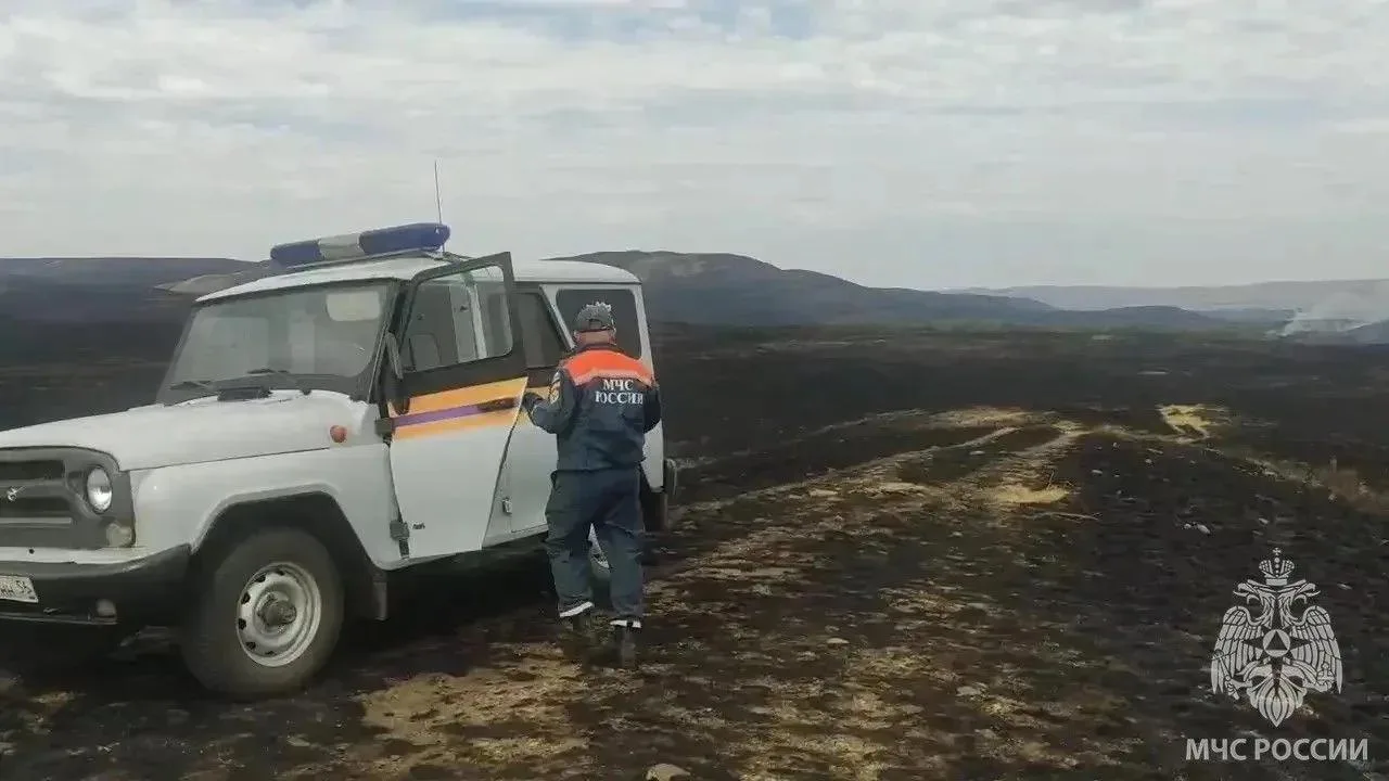 Крупный пожар на площади 5 тысяч гектаров под Кувандыком