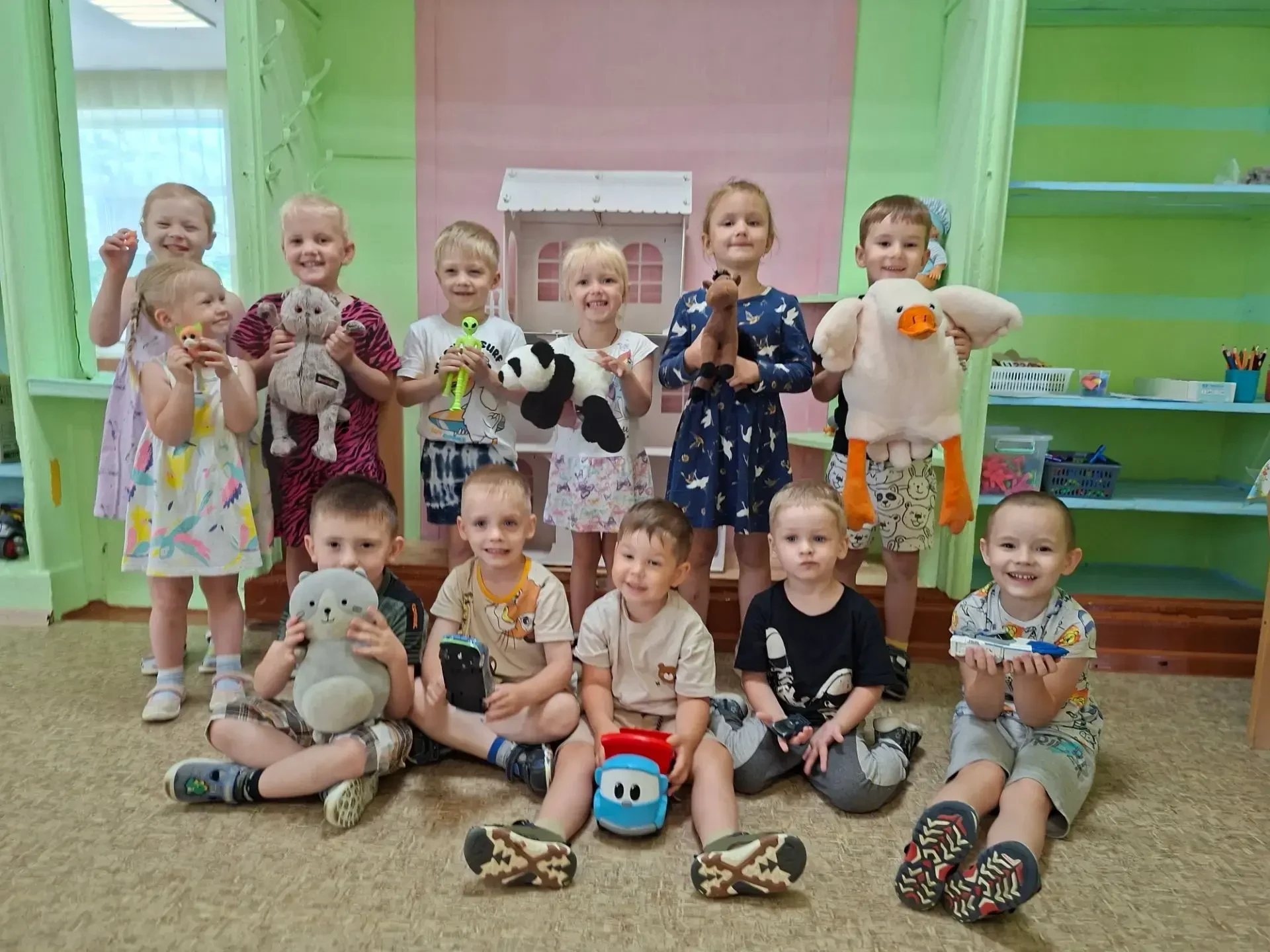 День любимой игрушки в группе «Теремок»! 🧸✨

Сегодня наши ребята превратились в настоящих рассказчи
