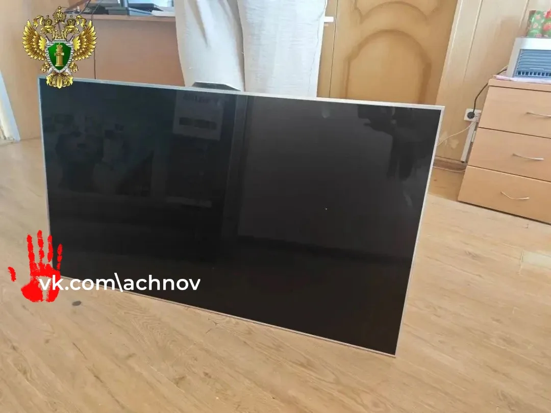 🙈Житель Магнитогорска украл телевизор, перепутав квартиры