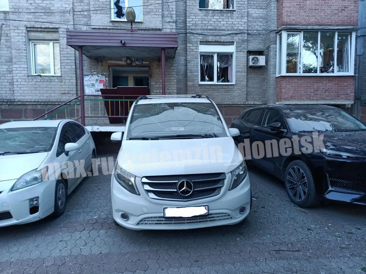 Ночная атака БПЛА в Будённовском районе: повреждены дома и учебное заведение
