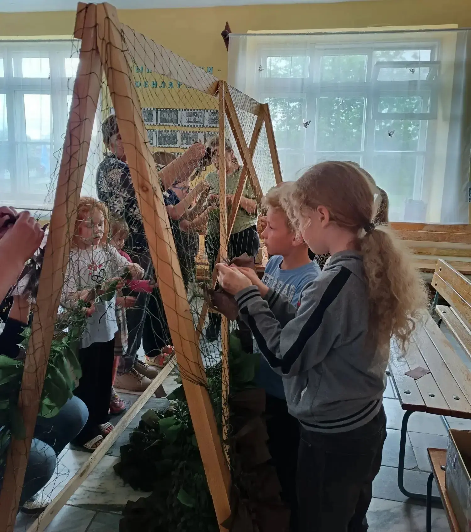 🌼 Новости из оздоровительного лагеря «Ромашка»! 

✨У нас кипит творческая и полезная работа! Ребята