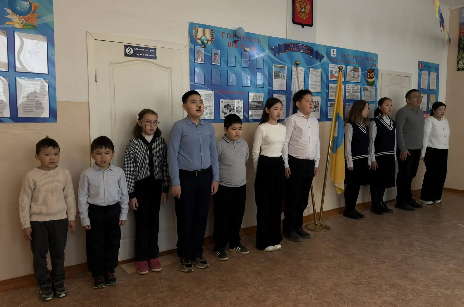 ⚪️ Сегодня в нашей школе прошла традиционная, торжественная линейка.