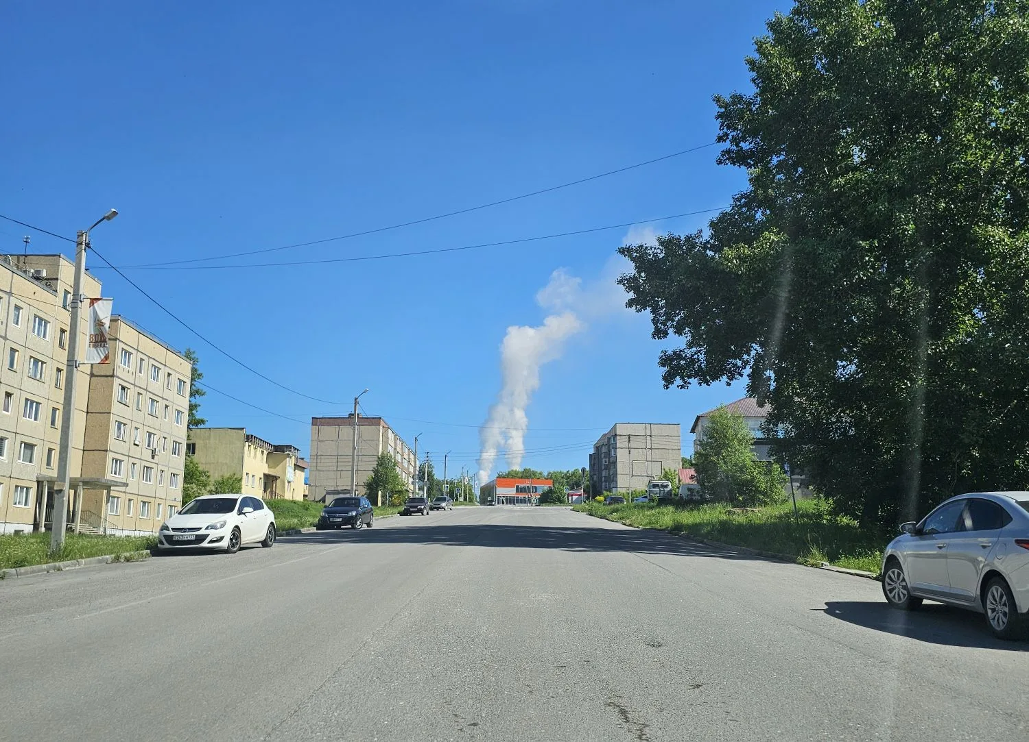 P.S. Фото уже 3 дня, но вот такая "красота" происходит. Анонимно.