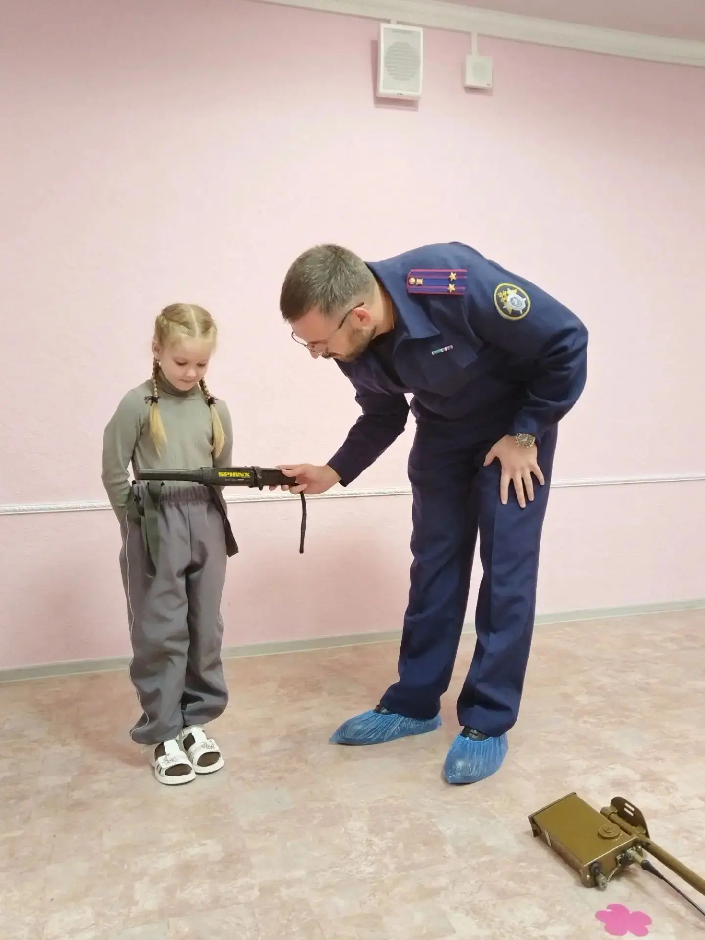 👮🏻‍♂️ Сегодня в нашем детскому саду прошло необычное мероприятие. К воспитанникам ста...