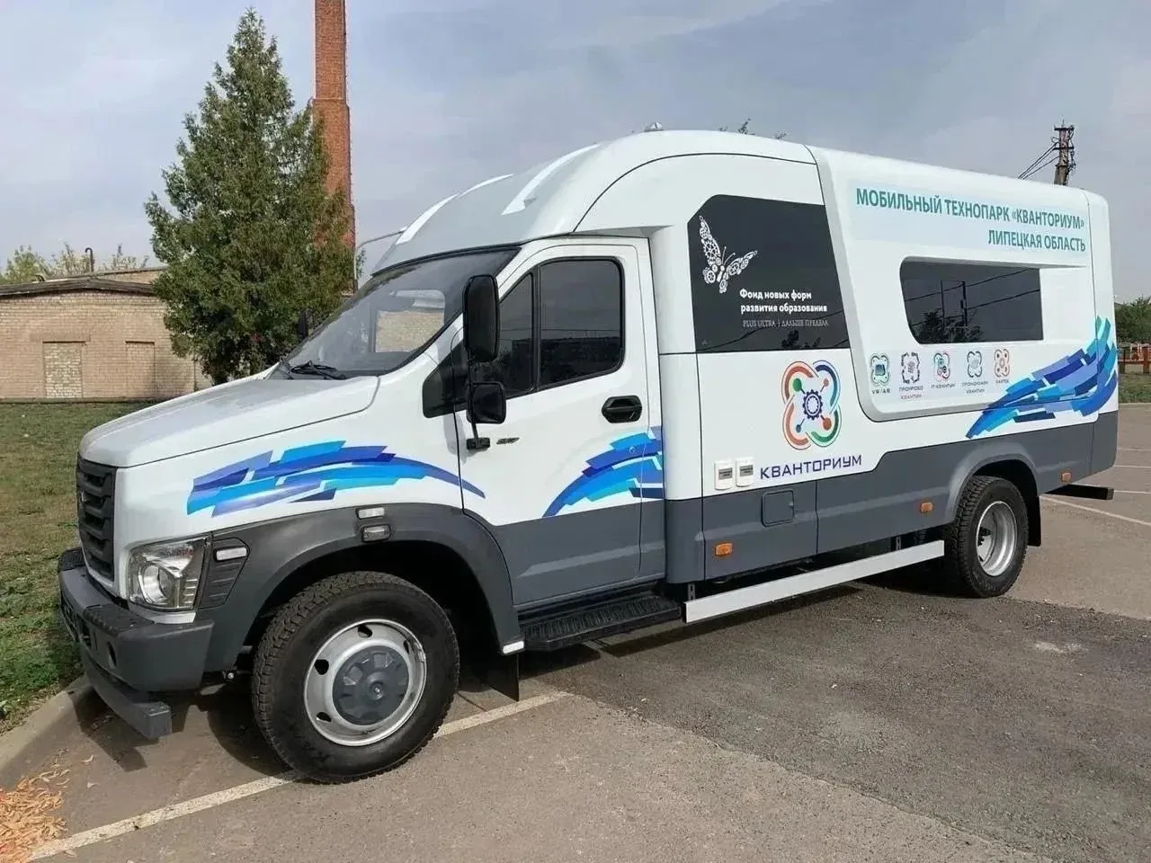 🚌 Мобильный технопарк Кванториум отправился в новые поездки по районам Липецкой области