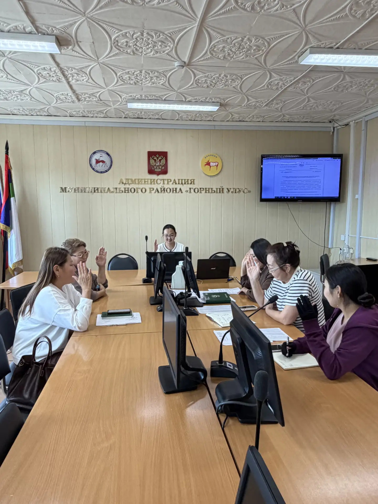 🇷🇺В Горном улусе отобраны первые получатели социальных услуг в рамках программы актив...