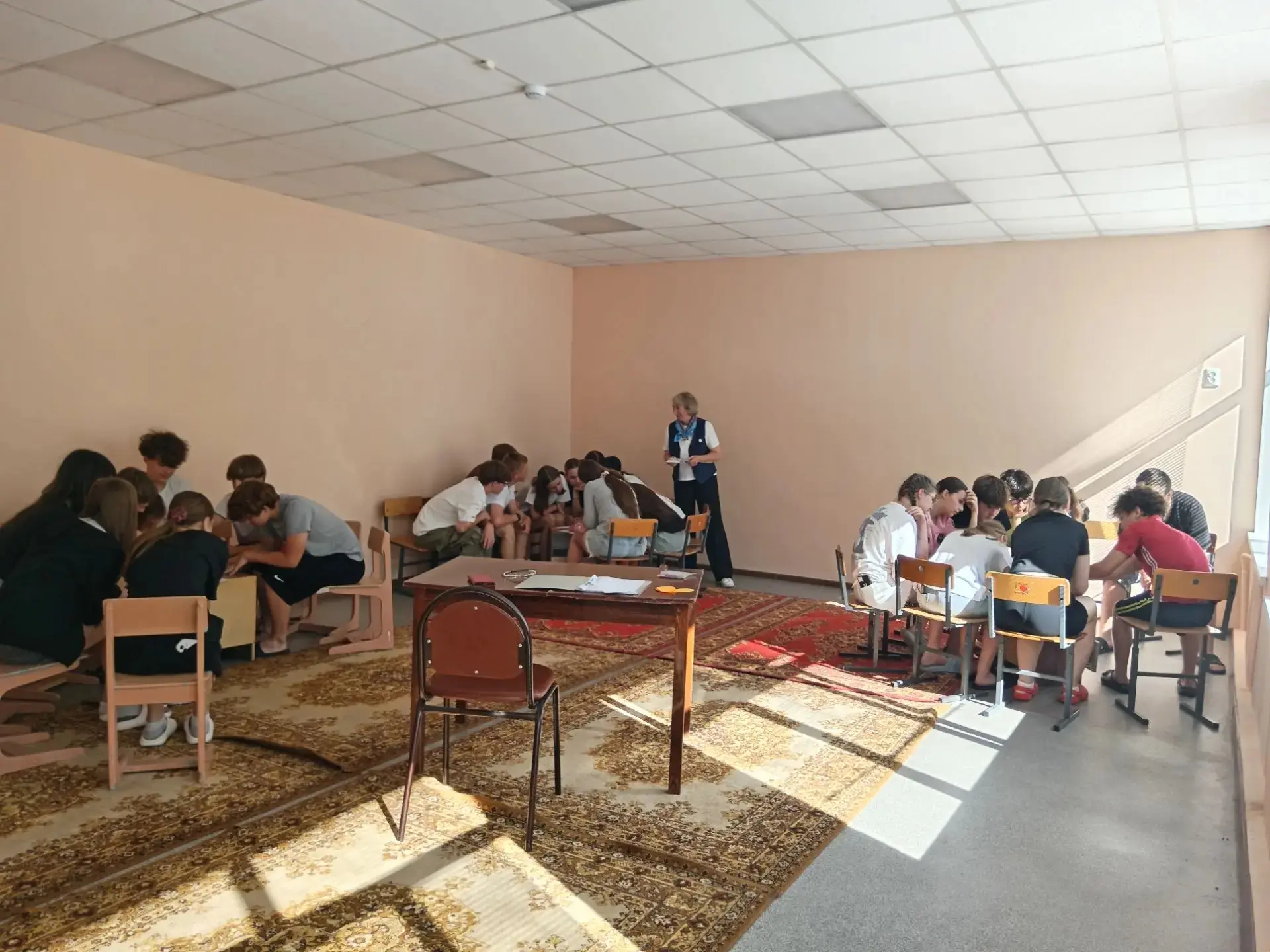 10 день. День правовых знаний и подготовки к закрытию лагеря. После трудового периода состоялась вст