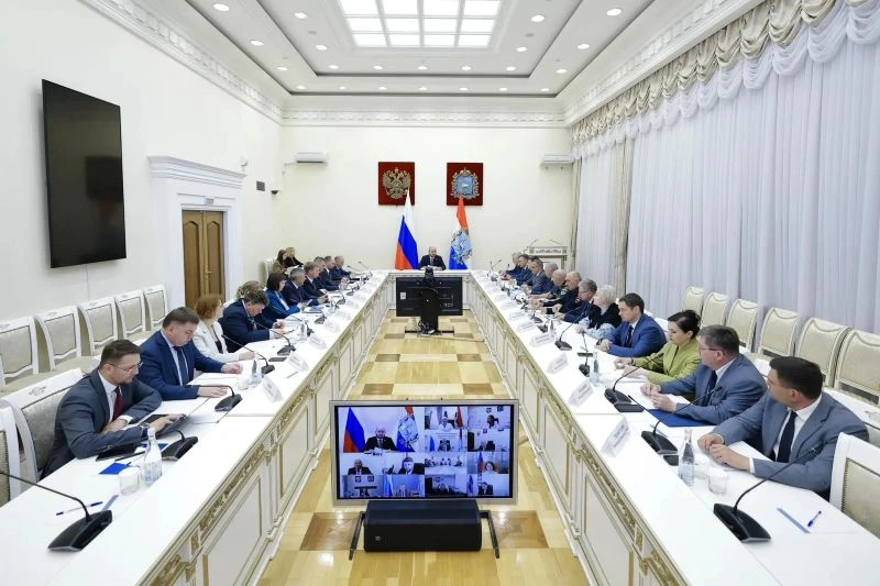 Губернатор поручил оперативнее информировать людей: пострадавшим от атаки БПЛА жителям ...