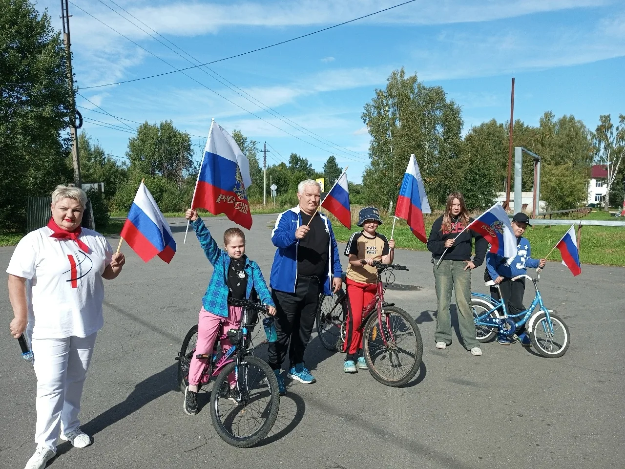 🇷🇺СолнСолнце, скорость и триколор!