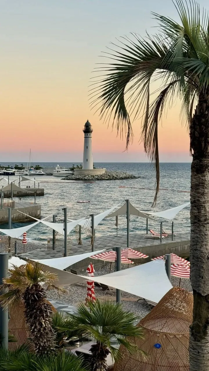 🌴🌅Вечерняя атмосфера курорта "Мрия"