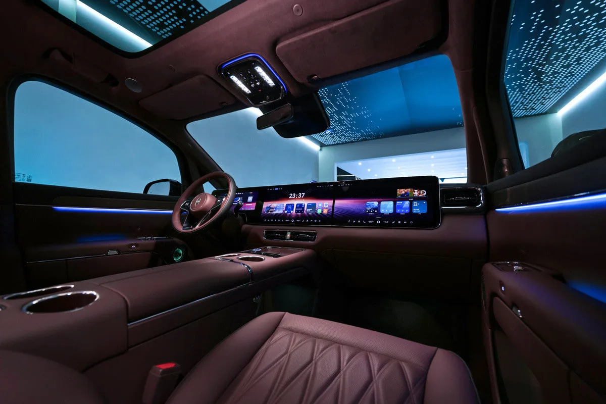 Chery и Huawei представили роскошный минивэн   Luxeed V9 получил автопилот Huawei с лидаром, пневмоп