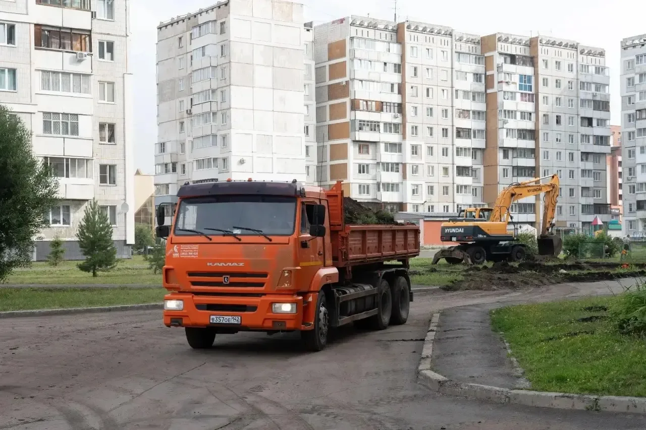 В Кемерове стартовал второй этап благоустройства двора на проспекте Ленинградском, 30

Подрядная орг