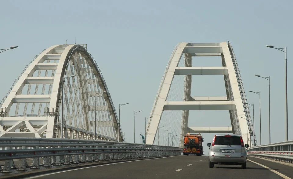 🚗 Очереди на Крымском мосту