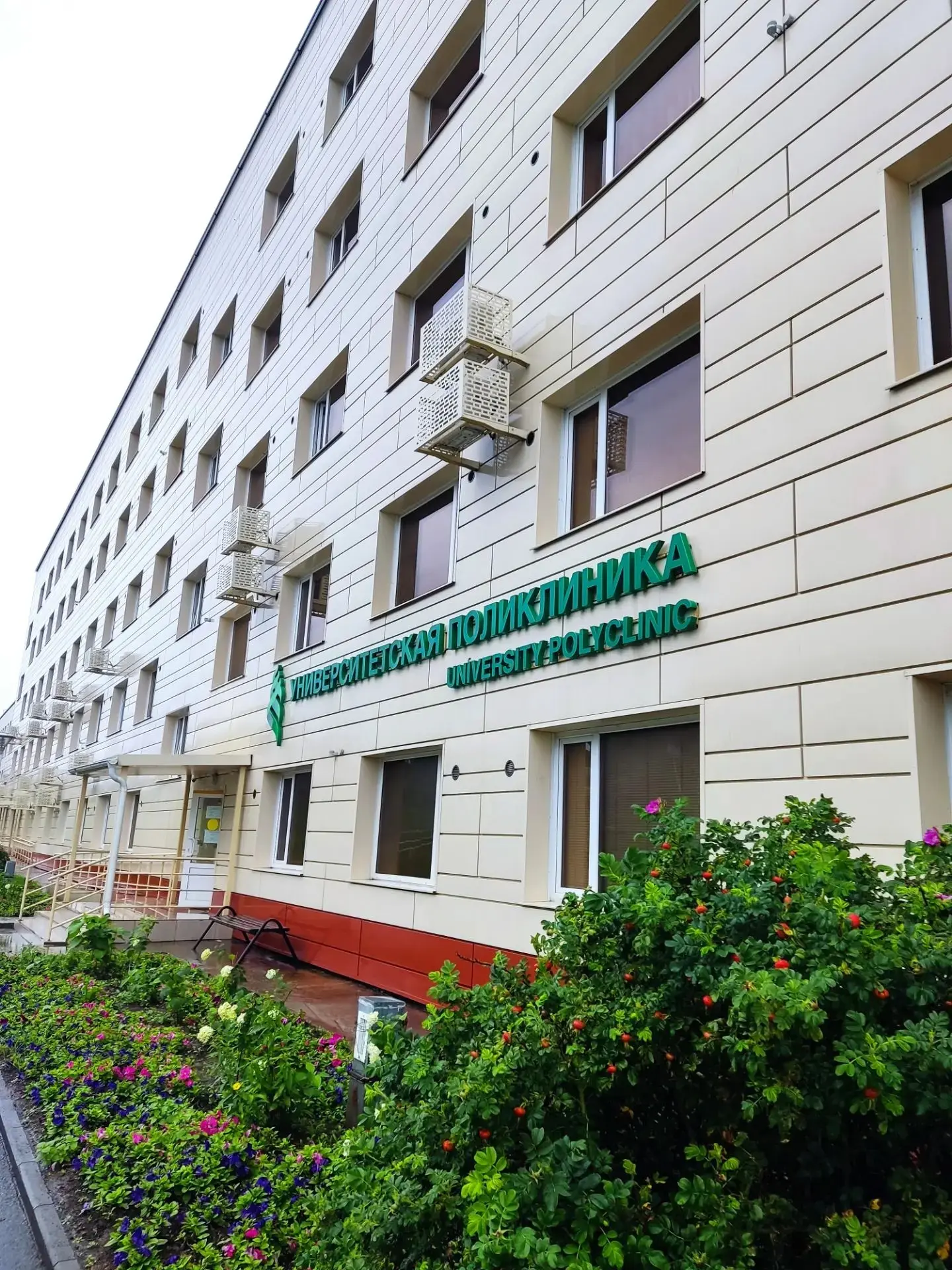 Достойный эпилог профилактических занятий в ДВФУ 

🏥Зав. ОМПР центра СПИД Краевой клинической больн