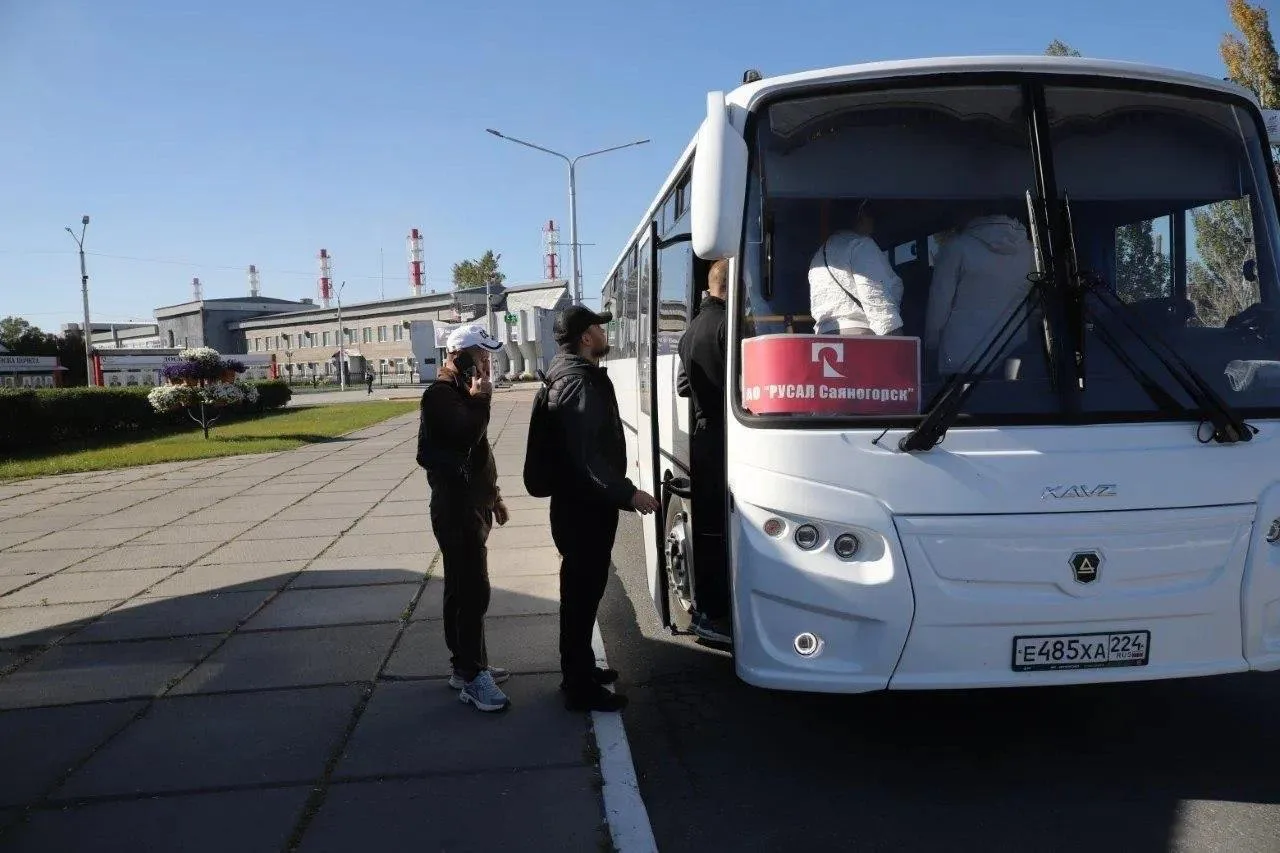 РУСАЛ запустил бесплатный трансфер для металлургов из Абакана