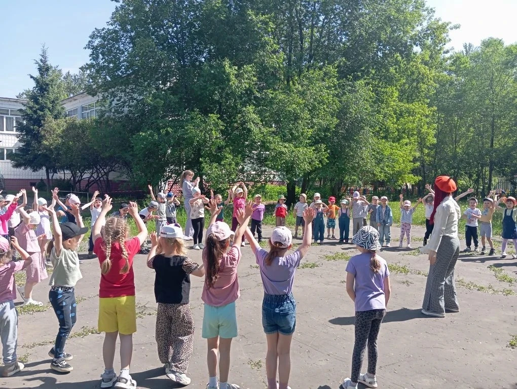 🎉С Днём защиты детей! 🎉🎈

📌Сегодня наш детский сад превратился в настоящий островок радости и см