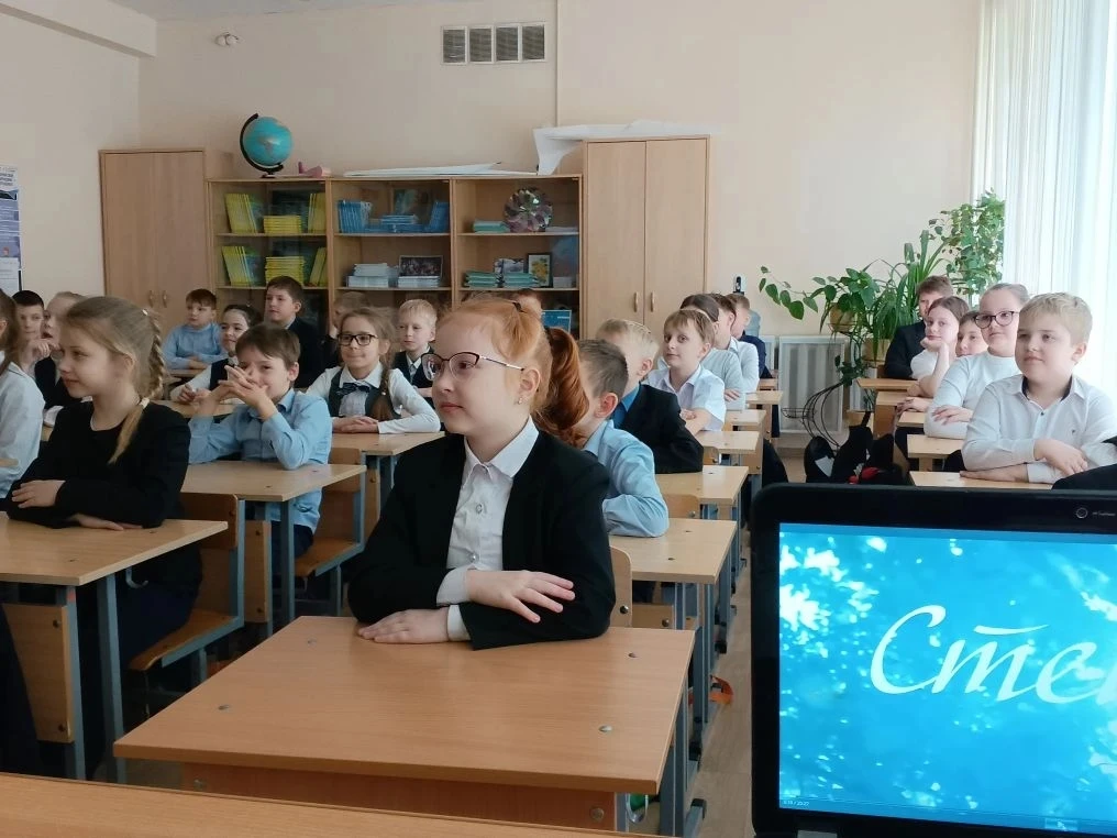 ЭКОЛОГИЯ ДУШИ 🌱  🎬 В рамках реализации проекта «Киноуроки в школах России» учащиеся 3В класса посмот