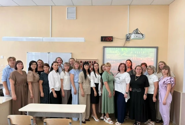 26.08.2026г на базе МБОУ Троицкая СОШ прошло первое установочное заседание РМО воспитат...
