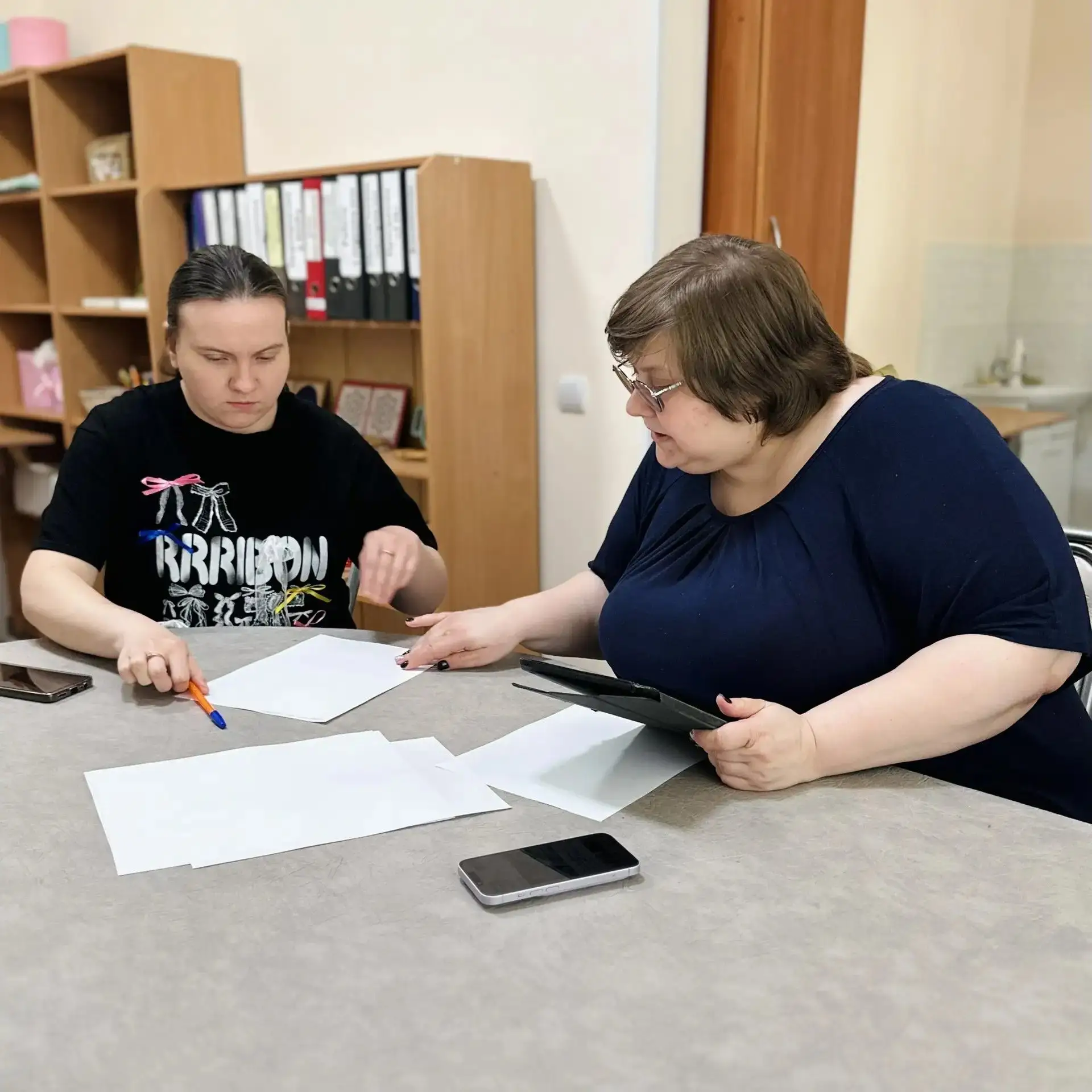 ✨В гостях — эксперты из Москвы
Сегодня наш дом посетили тренеры Московского центра лечебной педагоги