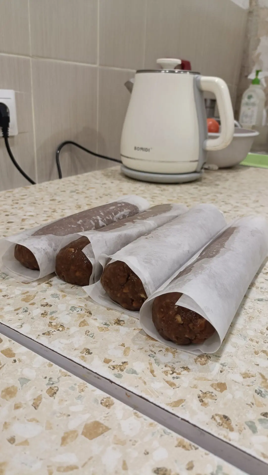 Шоколадная колбаска с грецкими орехами 👍