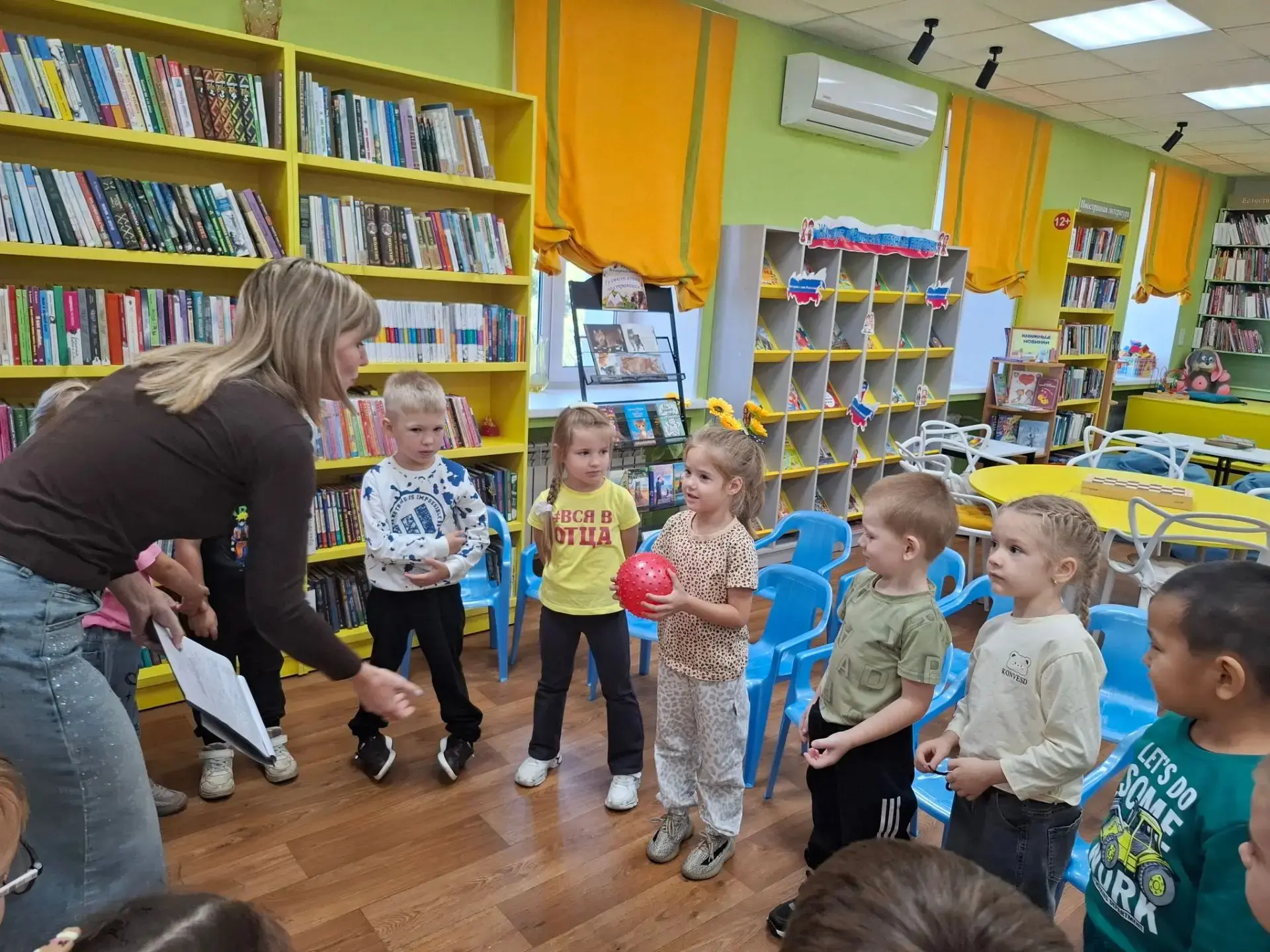 📚В районной детской библиотеке для воспитанников старшей группы прошло познавательное ...