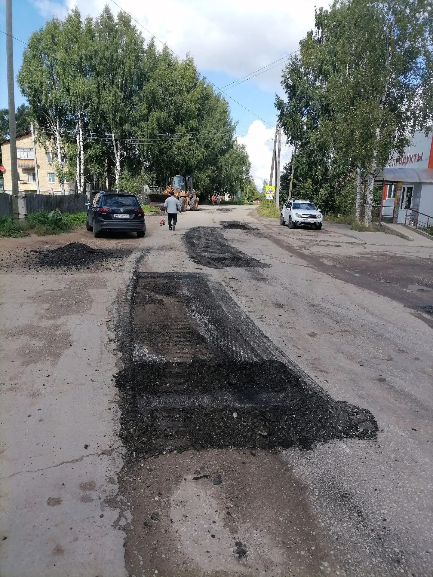 Благоустройство дорожного покрытия на улице Рабочей