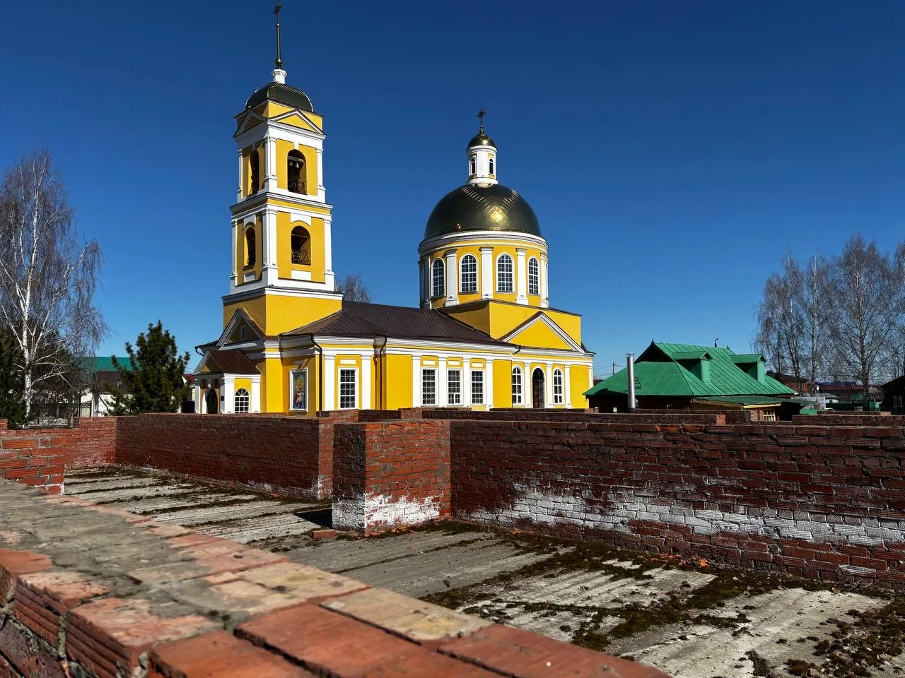 ⚡️На территории Петропавловского собора в Касево продолжится строительство.