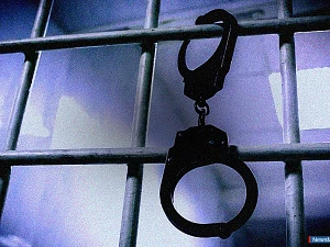 В Миассе мужчина насмерть забил табуретом своего товарища