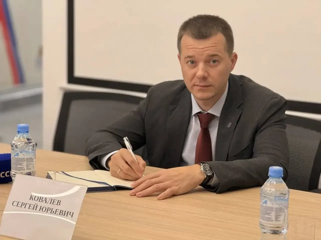 Диалог ради реальных дел: ветеран СВО Сергей Ковалев встретился с земляками из Адыгеи