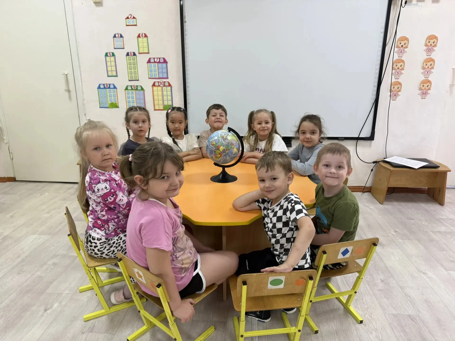 "28 мая - День Пограничника"💪

         «На страже Родины» 🌟

Сегодня   ребята с группы " Пчëлки"�