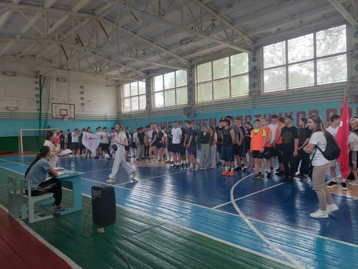 🎉 Наша команда заняла 2‑е место из 15 команд в городских соревнованиях «Вызов первых»! Гордимся рез