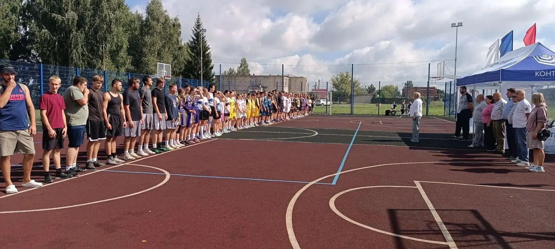 🤗 22 августа спортивная площадка МБОУ СОШ с. Вертуновка превратилась в настоящее баске...