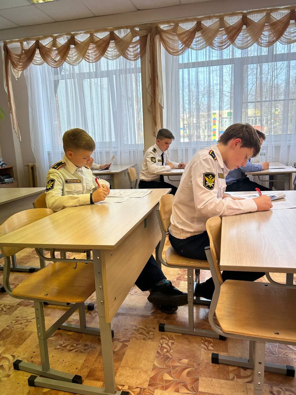 На Первый - Первый рассчитайсь! 🇷🇺