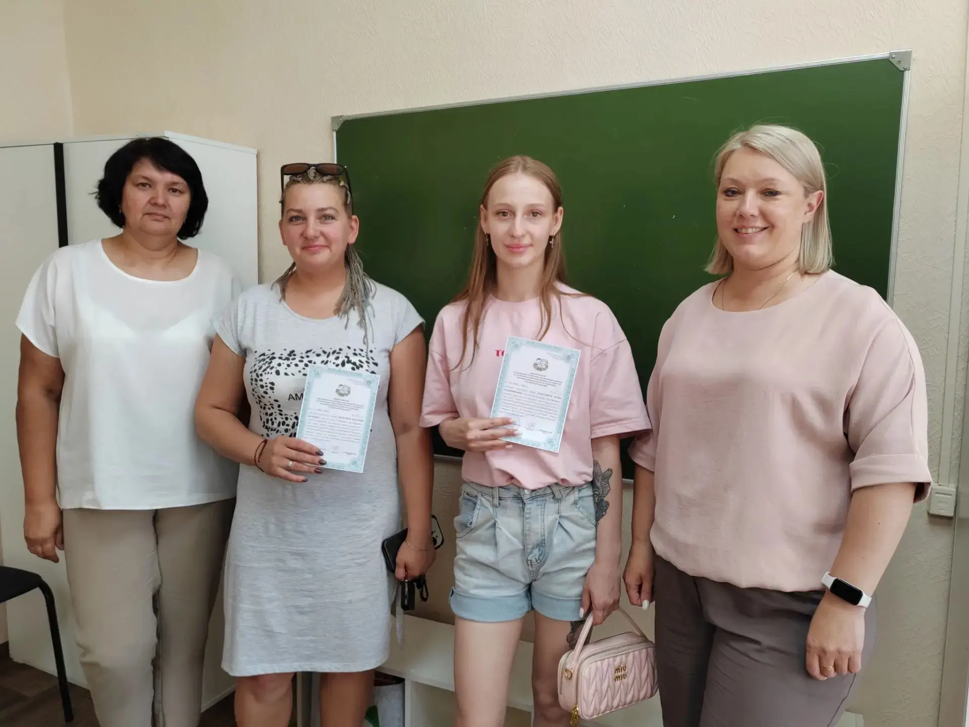 17 июня на базе центра «Развитие +» состоялся очередной выпуск слушателей Школы приемных родителей (