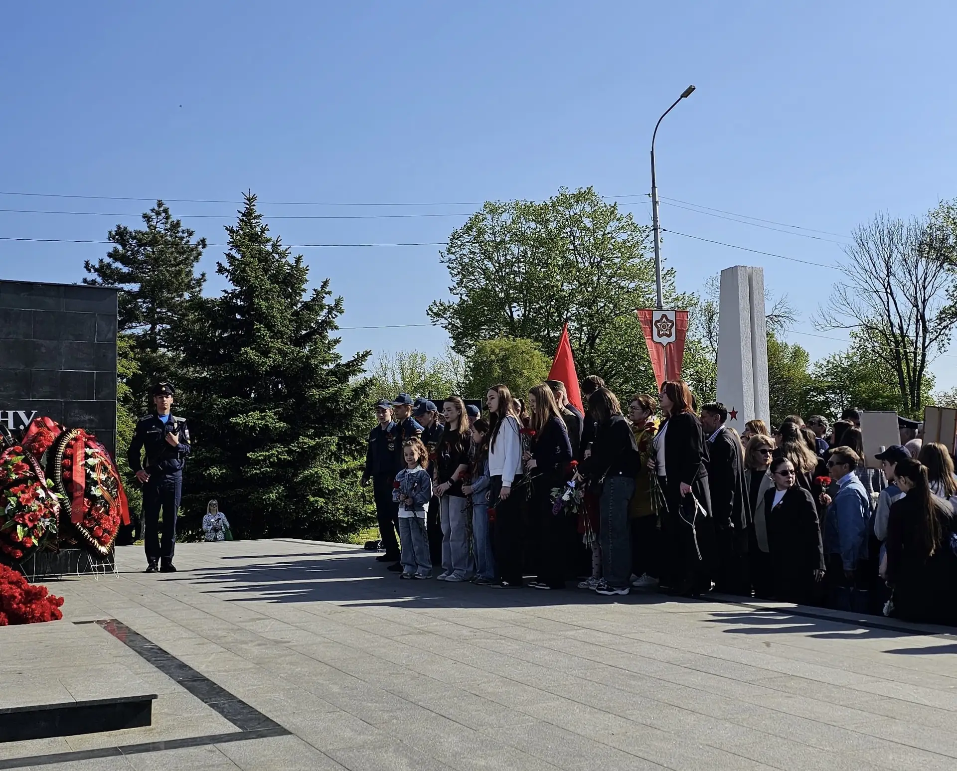🎖️Учащиеся нашей школы приняли участие в торжественном мероприятии, посвящённом Дню Победы, которое 