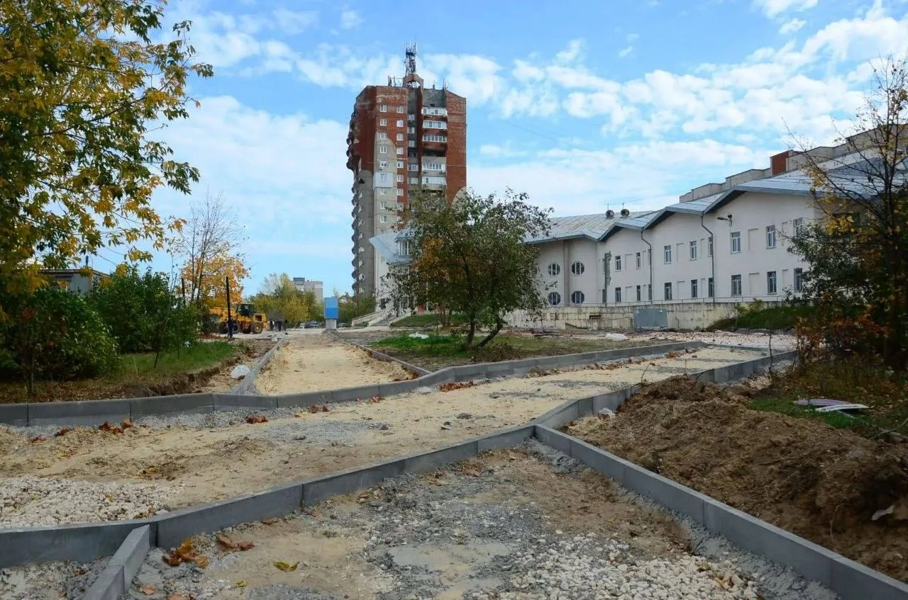 👍 В Дзержинске продолжается благоустройство проспекта Циолковского