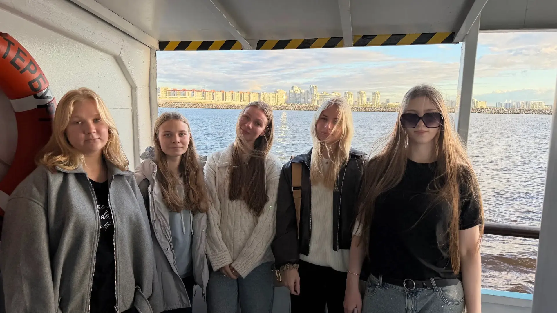⛴️ Активисты СПХФУ на водной прогулке по Санкт-Петербургу