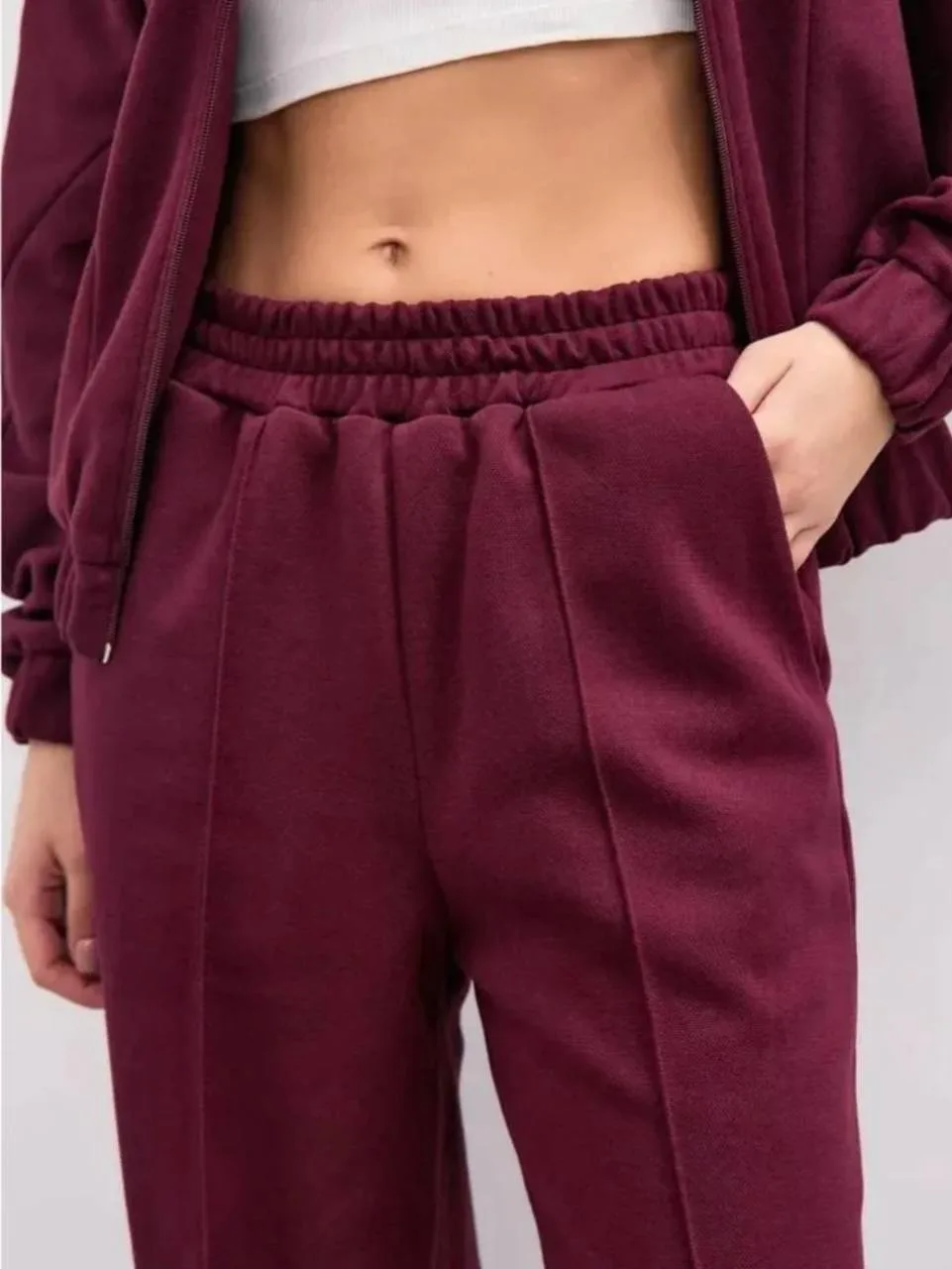 Спортивный костюм (бордовый),штаны на кулиске