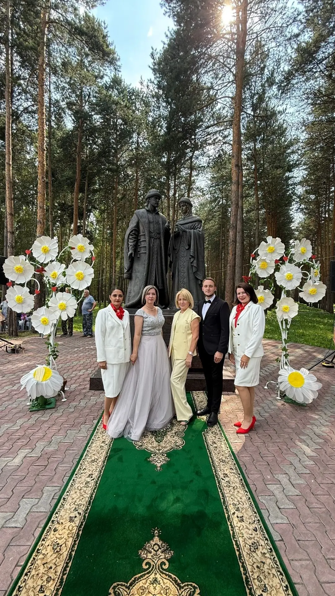 8 июля один из самых теплых и нужных праздников - День семьи, любви и верности. И мы говорили слова 