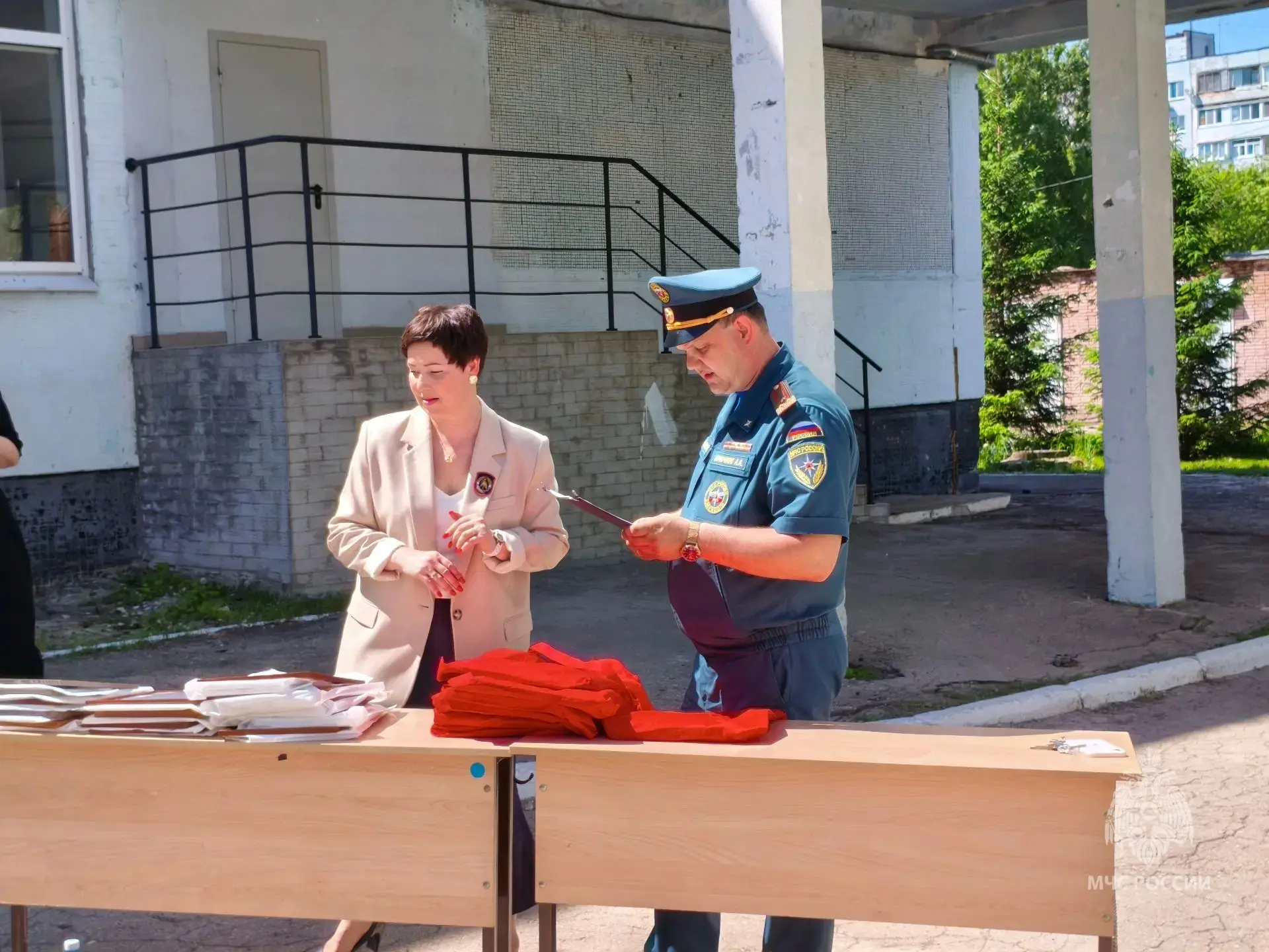 Награждение победителей Всероссийского конкурса «Неопалимая Купина»  Сегодня на торжественной линейк