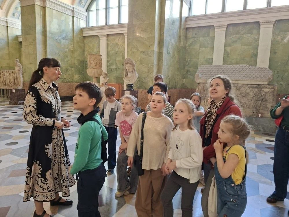 ⚡️ Орлята России в главном музее страны: прикосновение к истории. В преддверии Международного дня му