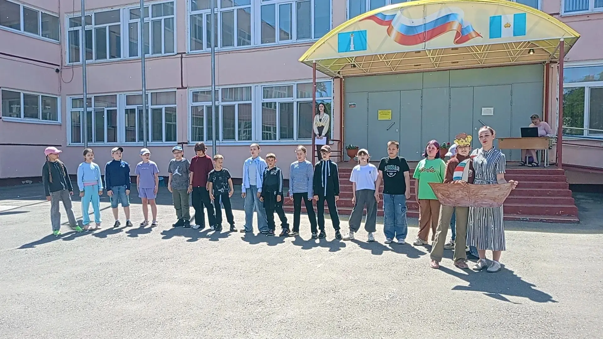 ☀️ День четвёртый в лагере 1 корпуса: театр, добрые дела и настоящий праздник талантов!