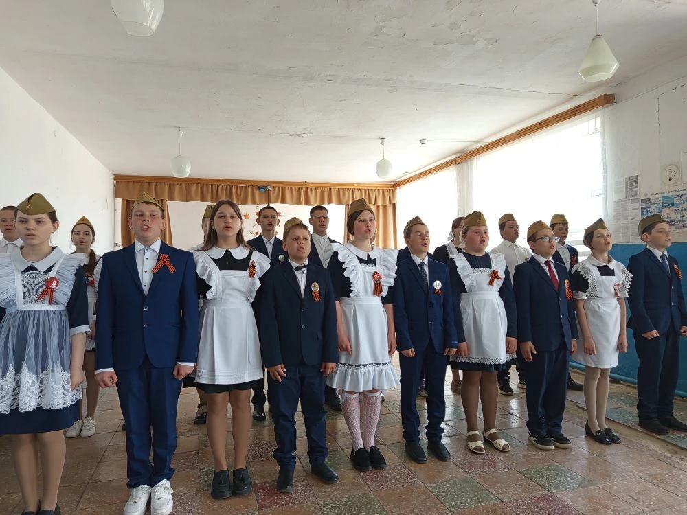 В МБОУ " Ново- Потьминская ООШ"  прошёл торжественный концерт ко Дню Победы.
 9 Мая в СДК состоялся 