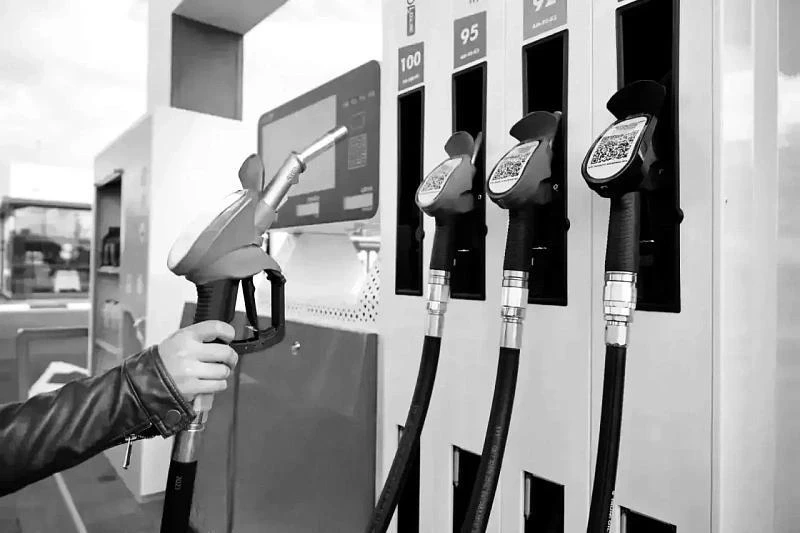 ⚡В Архангельской области введены временные меры регулирования продажи бензина на АЗС